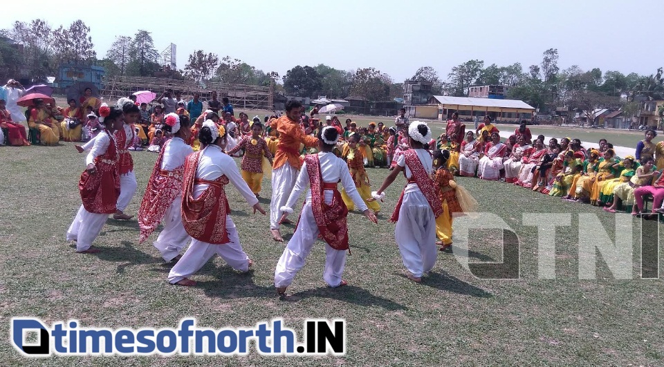 FALAKATANS ENJOYED ‘BASANTA UTSAV’ AT TOWN CLUB GROUNDS