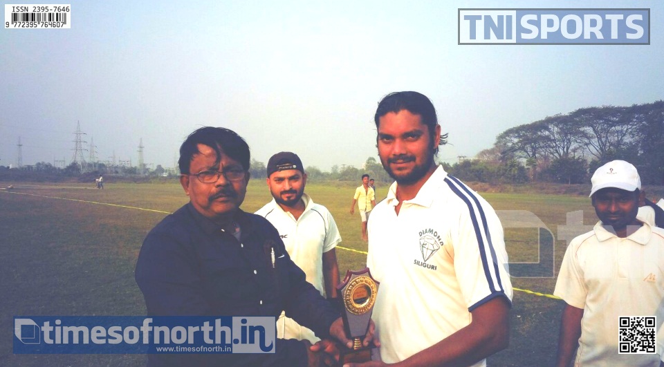 DSU Beat SFU in Siliguri Cricket by just 11 Runs